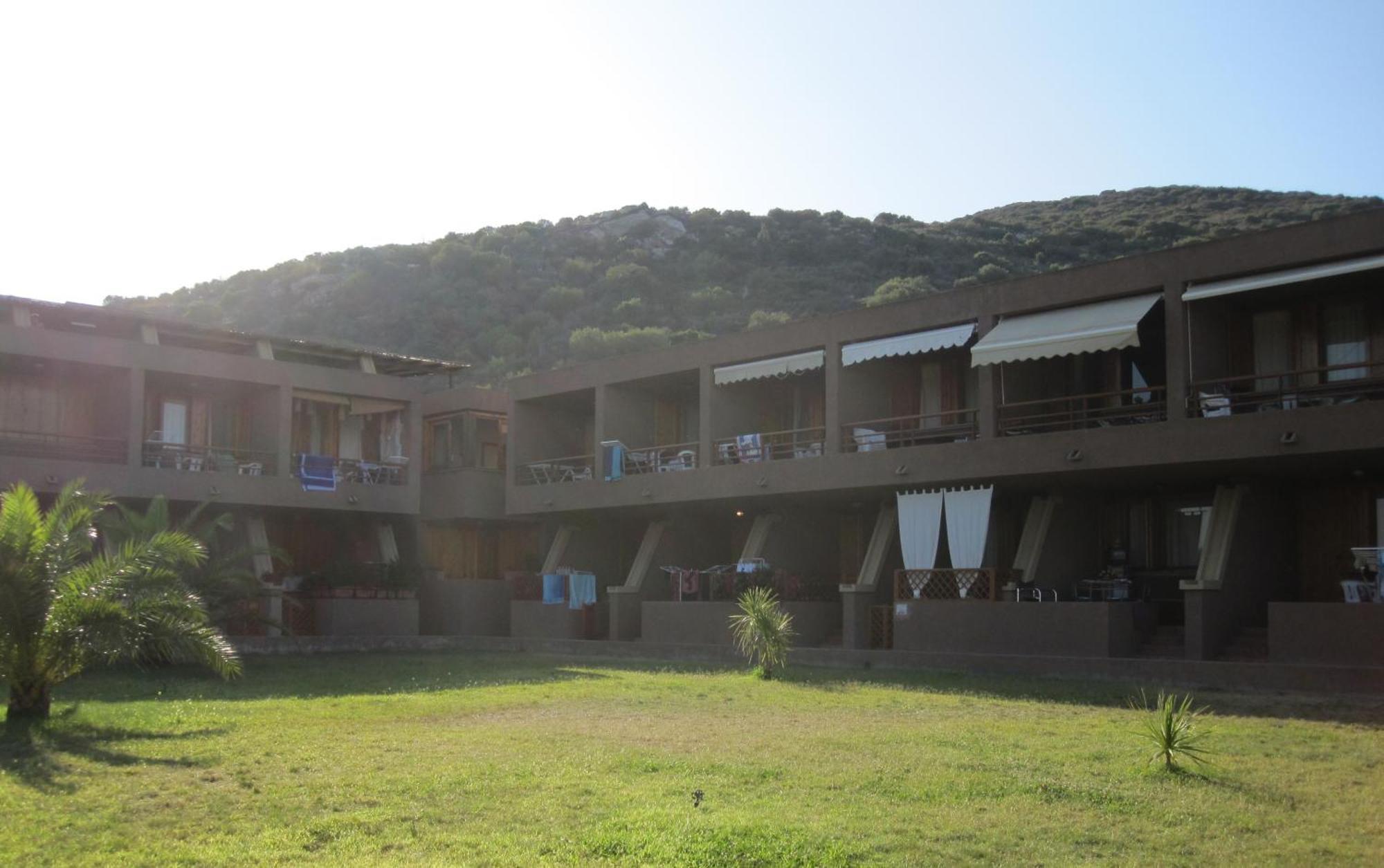 Centro Vacanze Cugnana Verde Portisco Extérieur photo