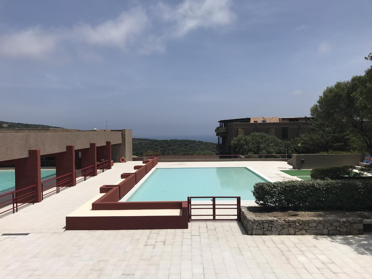 Centro Vacanze Cugnana Verde Portisco Extérieur photo